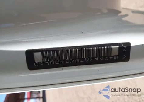 2017 Jaguar Xf Premium из США, поврежденный, VIN SAJBD4BV9HCY44515